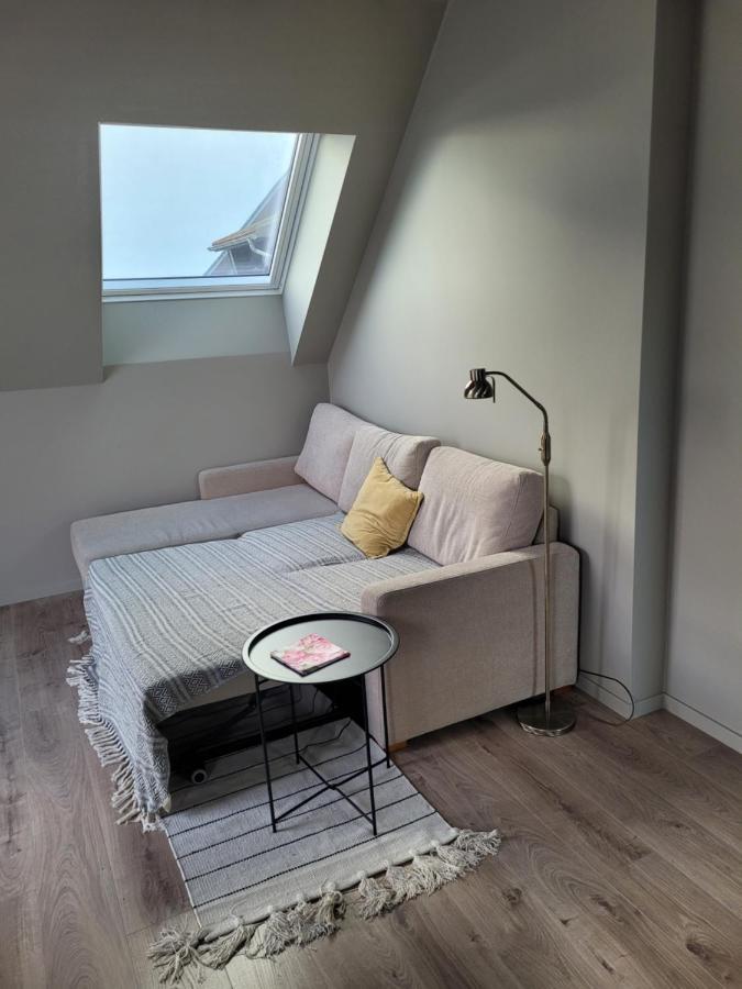 Single Elegant Room I Sentrum- Sea View Олесунн Экстерьер фото